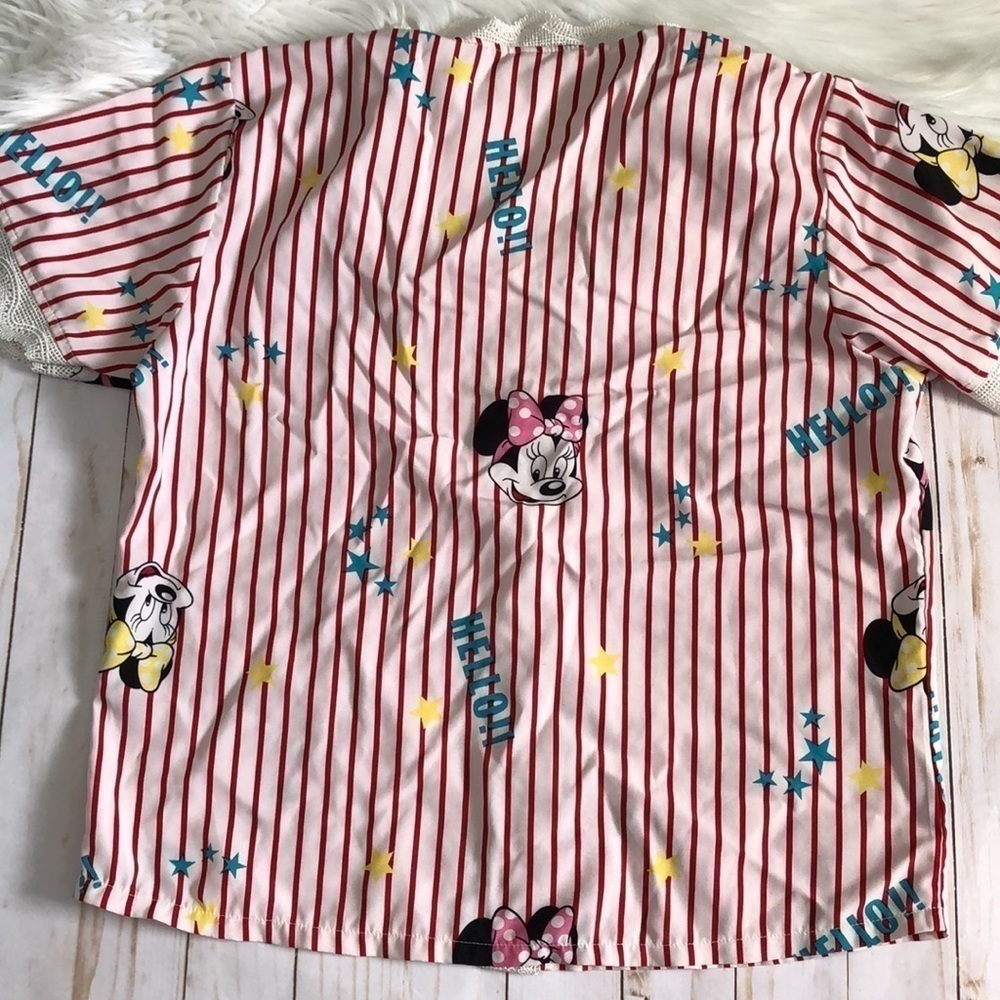 Minnie Mouse button up blouse - Picture 8 of 11